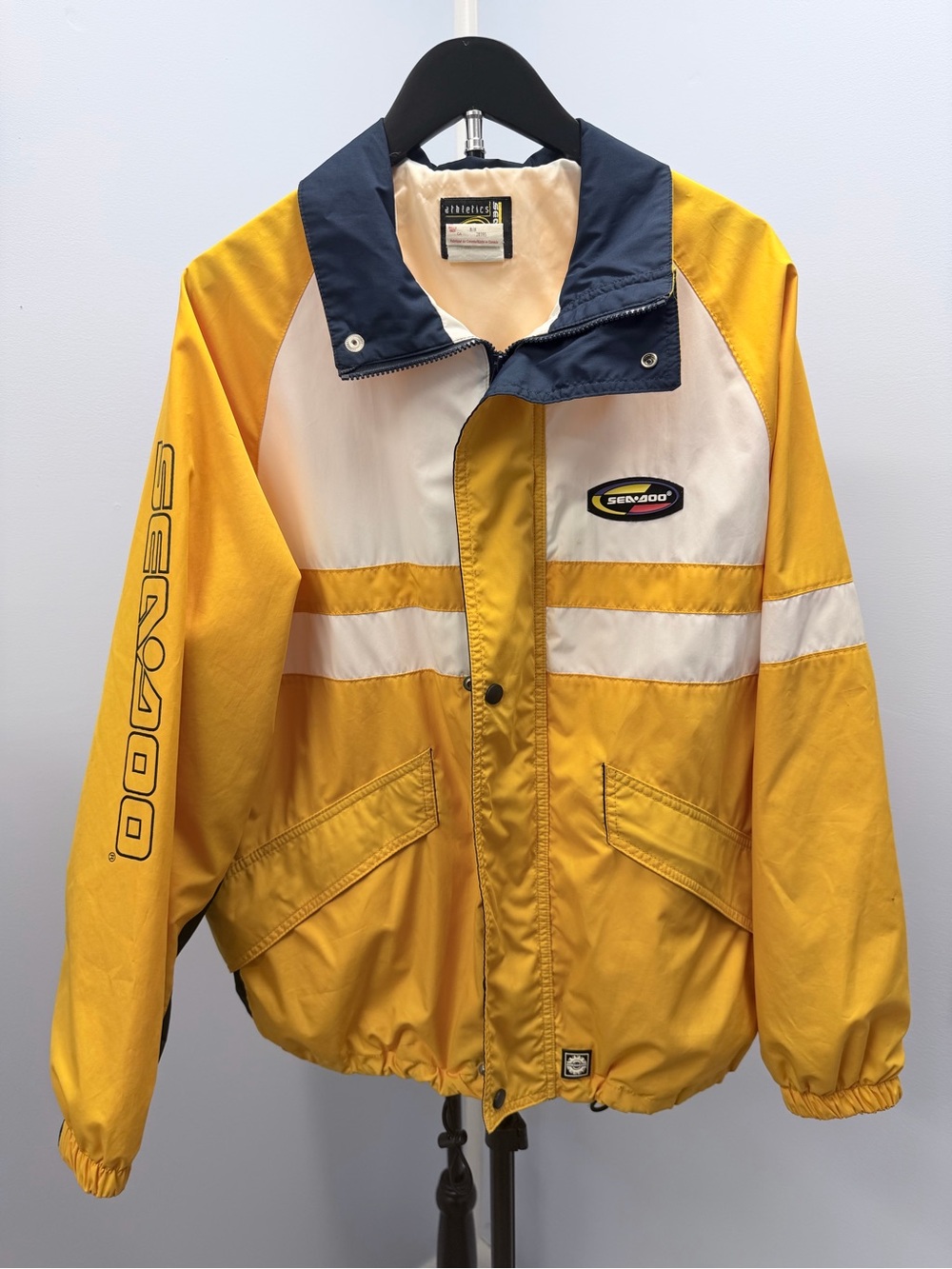 Seadoo Men's Yellow and White Colorblock Windbreaker with Navy Collar